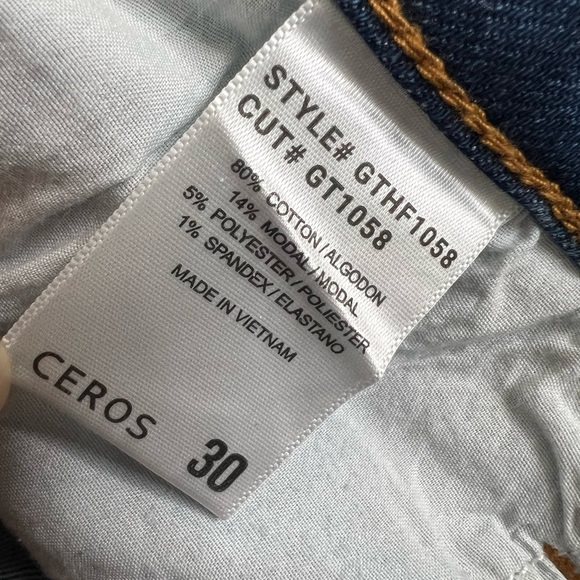 Ceros Women’s Distressed High Rise Flare Jeans - Picture 10 of 12